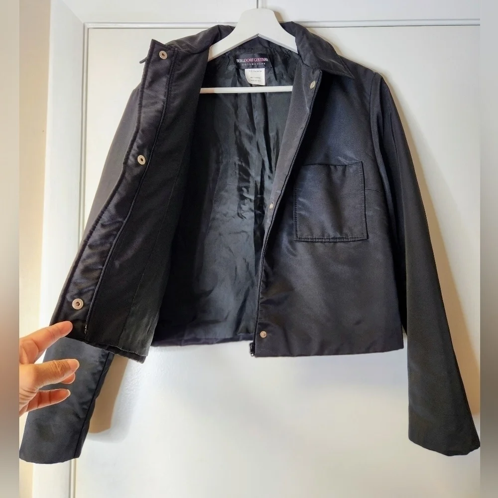BERGDORF GOODMAN Sleek Bomber Jacket Black edgy cropped length SIZE 8